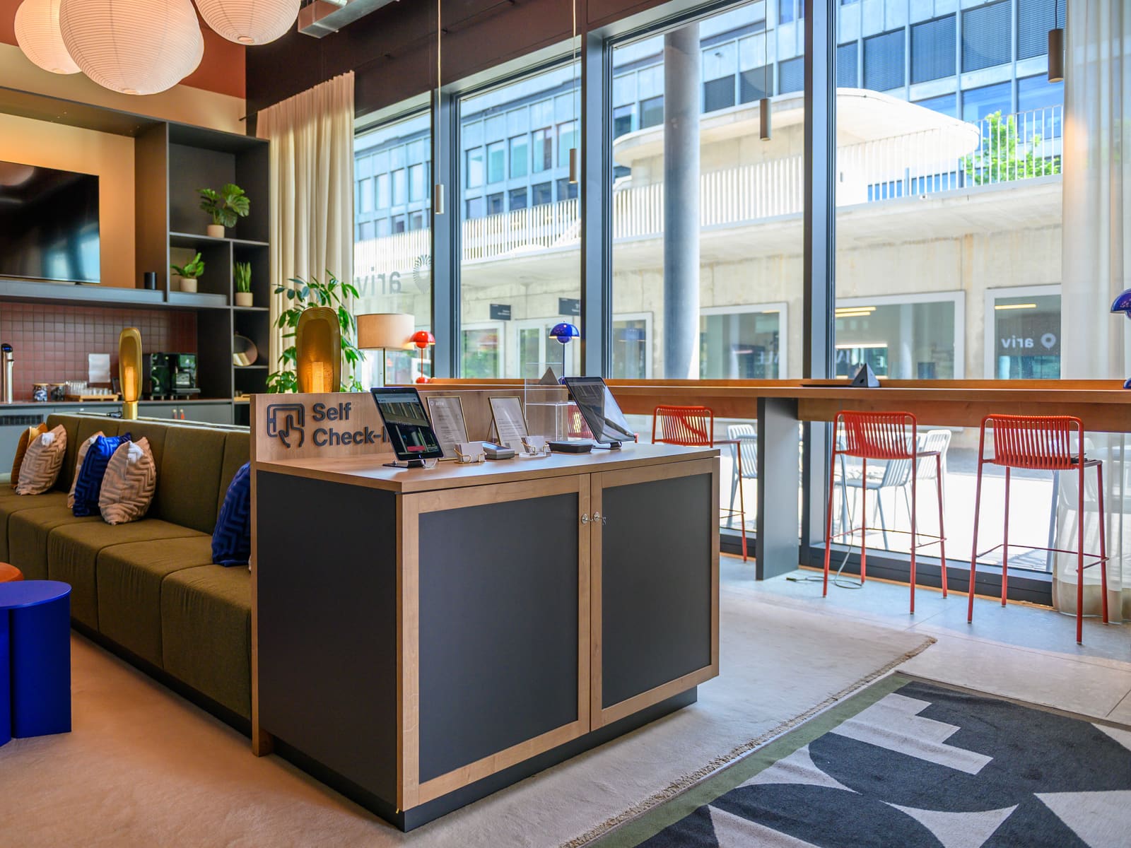 Self-Check-in in der Welcome Area