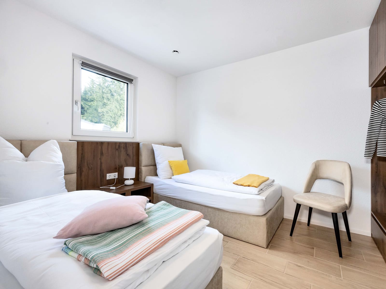 Schlafzimmer mit Einzelbetten